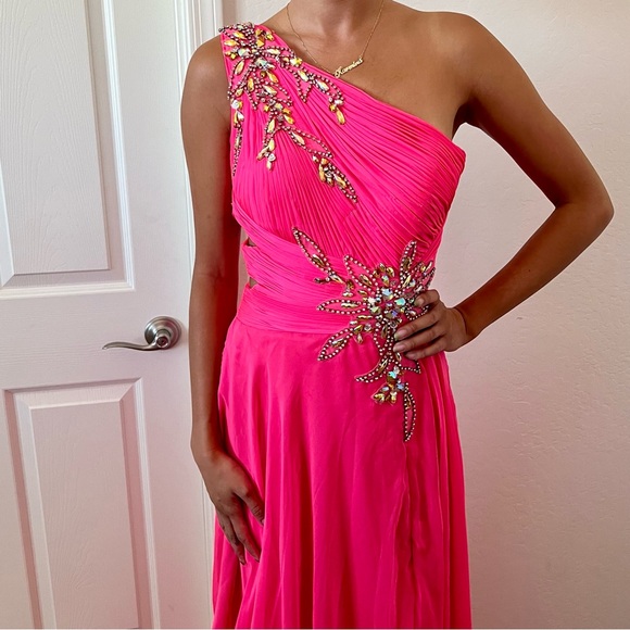 CASSANDRA STONE BY MAC DUGGAL OFF Shoulder Dress - Picture 6 of 16